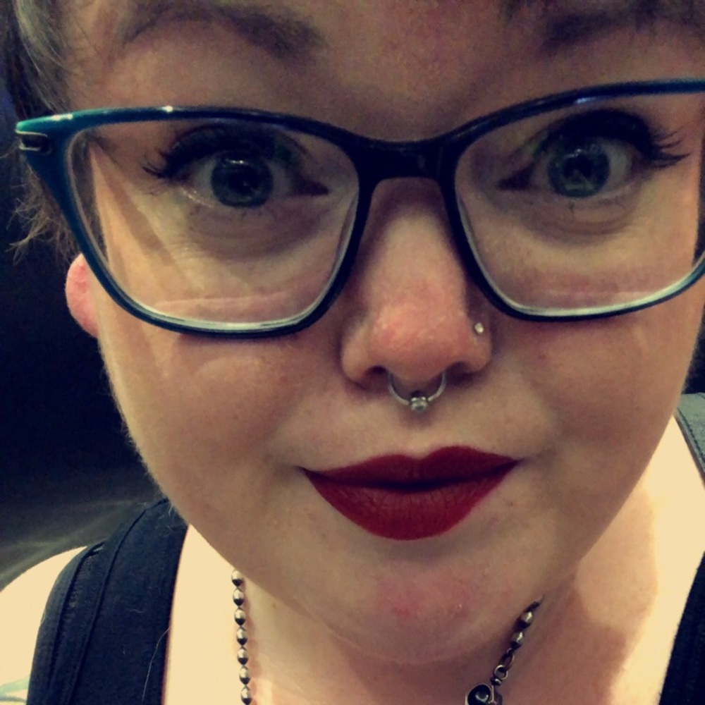 Meet your Posher, Stephanie